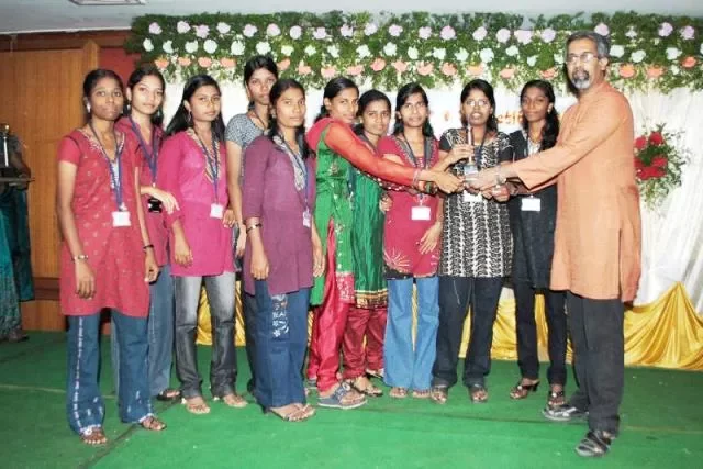 Dr Nihal Thomas cmc vellore type 5 diabetes endocrinology world diabetes day dance competition